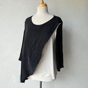 Neiman Marcus Black White Two Tone 100% Silk Asymmetrical Lagenlook Top Blouse M